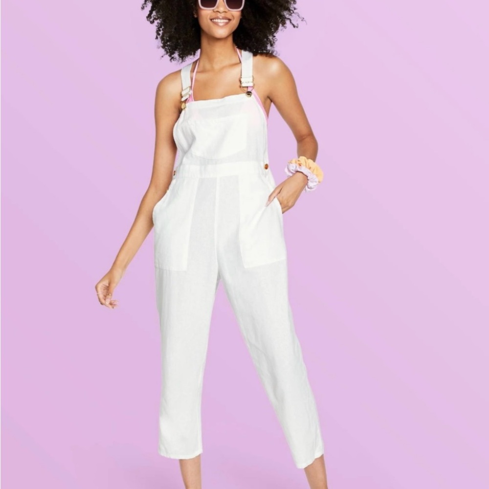 Stoney Clover White Linen Jumpsuit with Square Neckline and Straight-Leg Pants